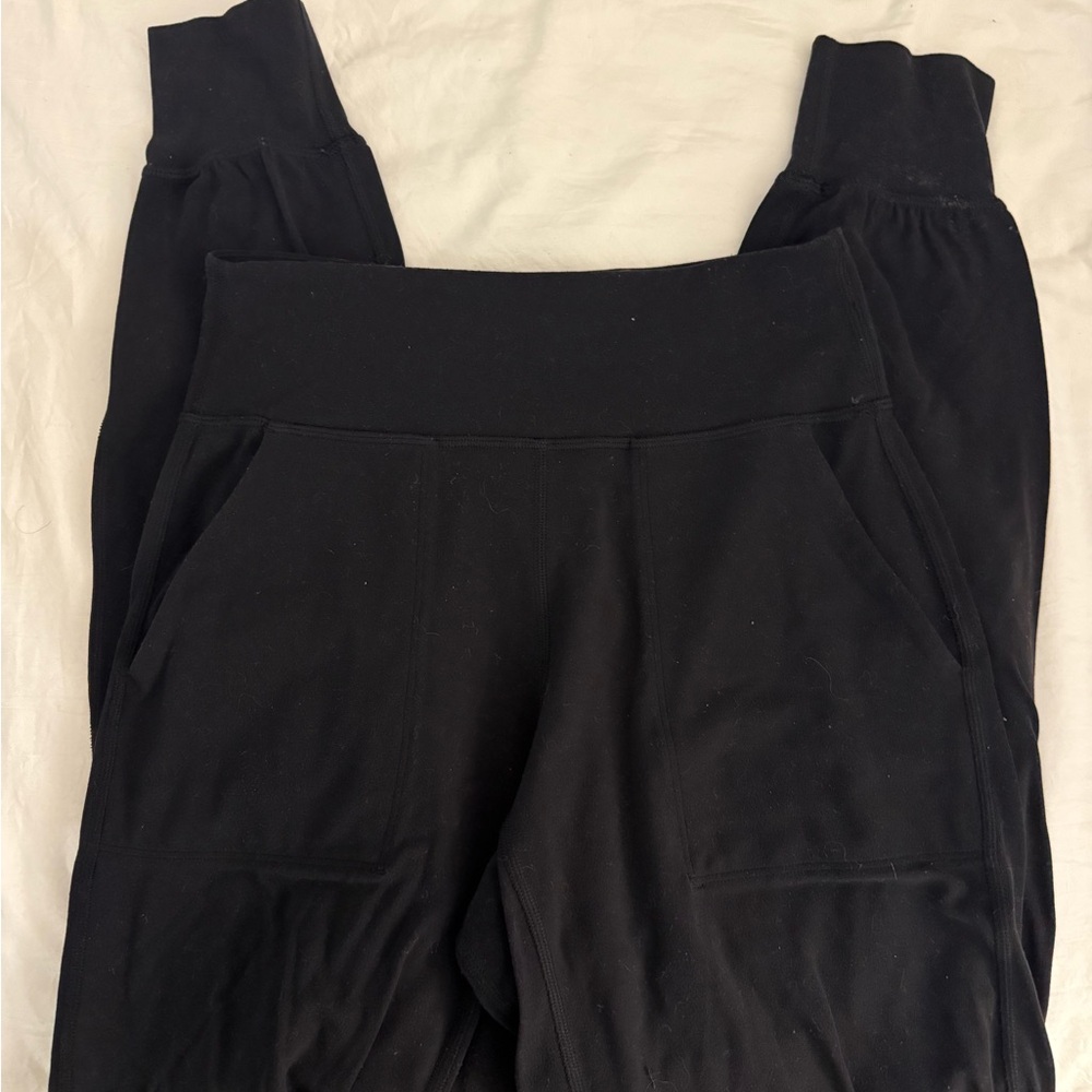 Lululemon align joggers size 4